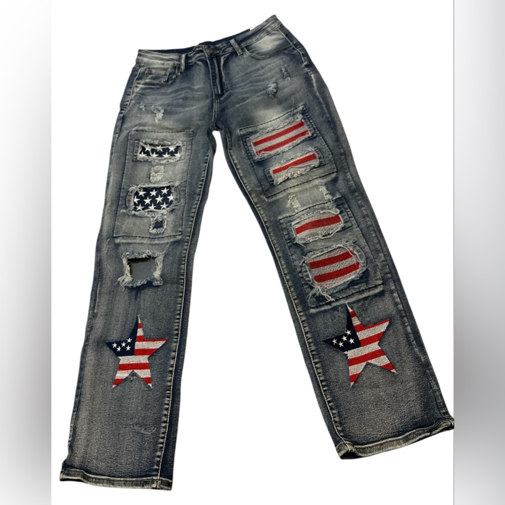 NWOT Straight-leg Distressed Patchwork Women’s Jeans size XL/ size 12